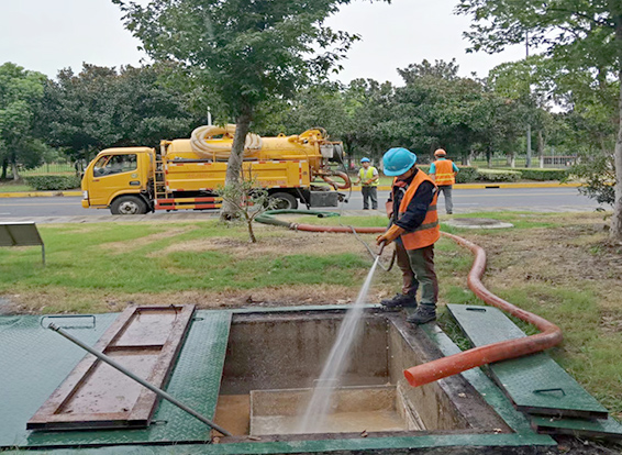 雨山化油池清理